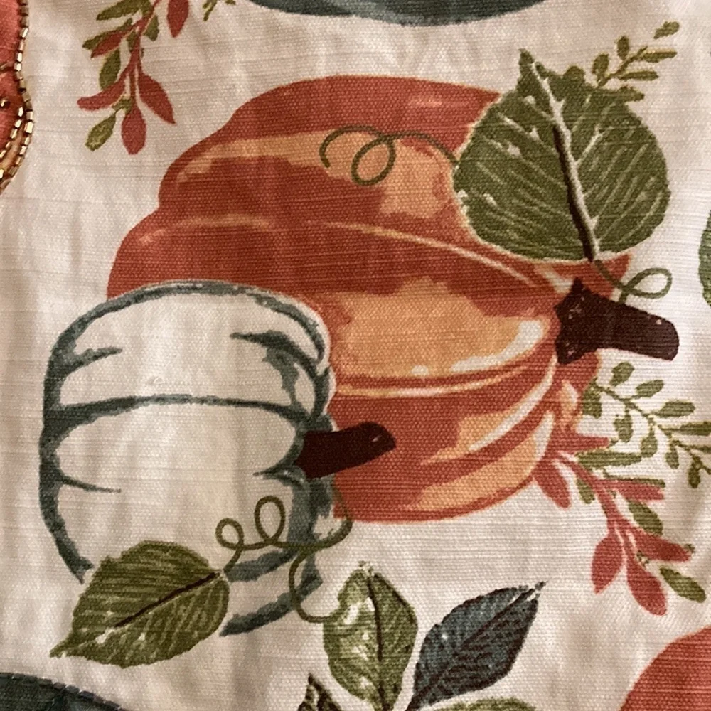 NWT! Rachel Roy PUMPKIN TABLE RUNNER w/Bead Embellishments FALL OR THANKSGIVING
